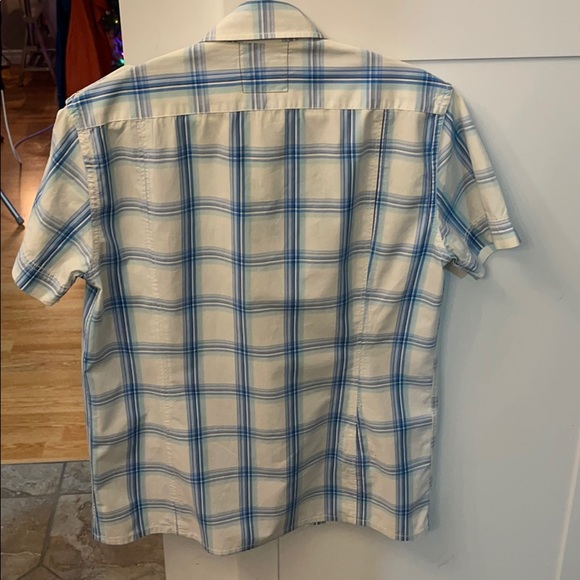 Button down shirt - Picture 2 of 3